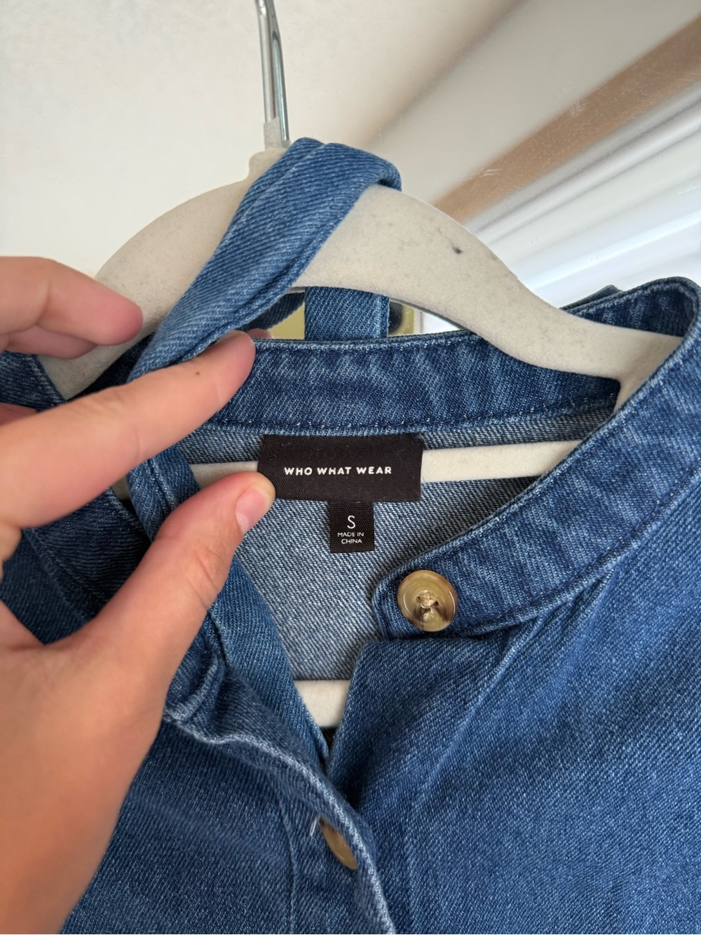 Who What Wear Blue Denim Button-Front Mini Dress - Picture 2 of 4